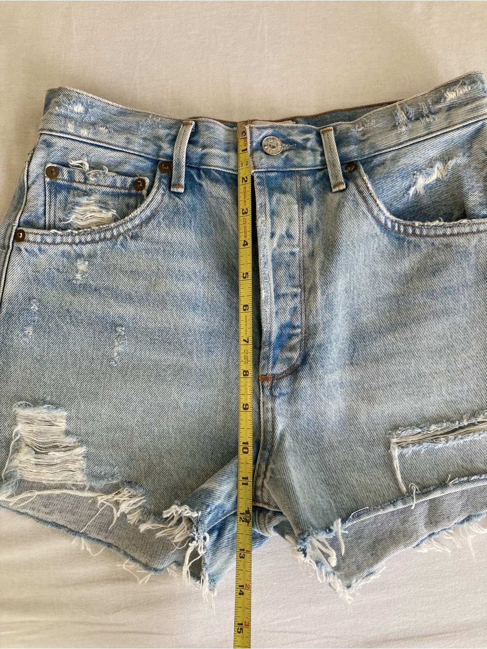 Agolde Jaden High Rise Distressed Shorts in Broken 27 - Picture 5 of 12